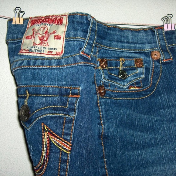 True religion billy super t 30, measure 32-34"w 32"| 8 1/2" rise, 7 1/2" a-1 - Picture 3 of 8